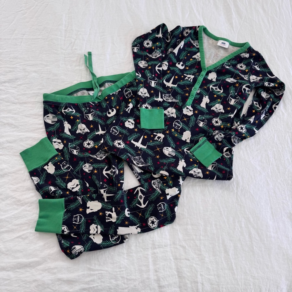 Women’s Hanna Andersson Star Wars Pajama Set / Family Matching Holidays